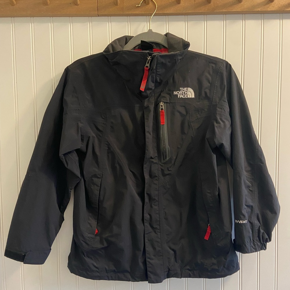 The North Face Hyvent Nylon Shell Jacket Black Red Kids M 10/12